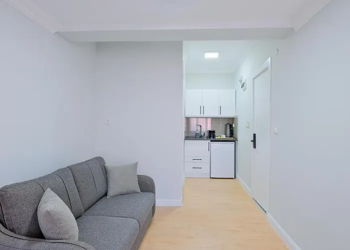 Ξενοδοχείο με διαμερίσματα Centralflatsfethiye 4*