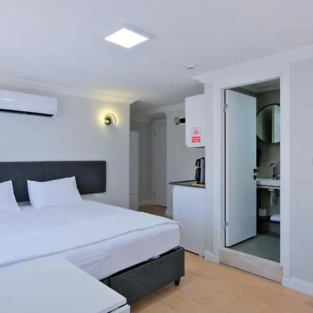 Centralflatsfethiye Apart Otel 4*